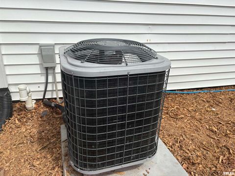 Tiny photo for 504 MULBERRY Street, Carterville, IL 62918 (MLS # EB459617)