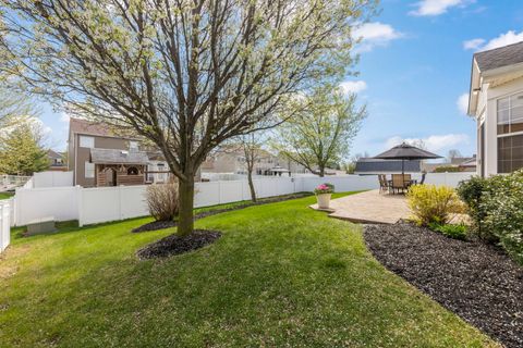 Tiny photo for 306 Austin Drive, Shorewood, IL 60404 (MLS # 12618437)