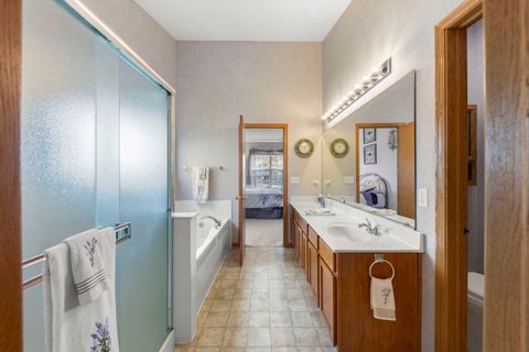 Tiny photo for 306 Austin Drive, Shorewood, IL 60404 (MLS # 12618437)