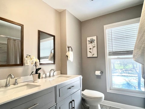Tiny photo for 7113 Clarendon Hills Road, Darien, IL 60561 (MLS # 12666868)