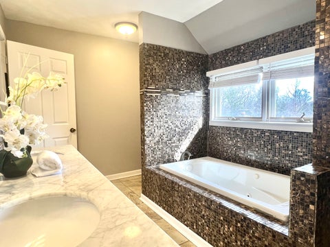 Tiny photo for 7113 Clarendon Hills Road, Darien, IL 60561 (MLS # 12666868)