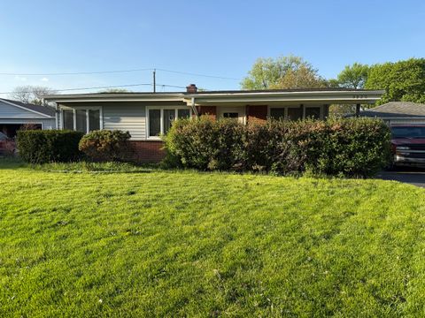 Photo of 3920 Wren Court, Rolling Meadows, IL 60008 (MLS # 12629610)