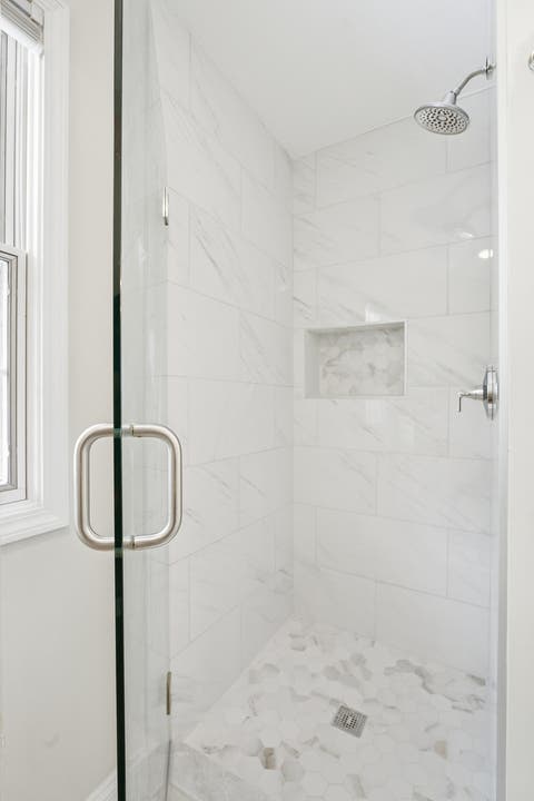 Tiny photo for 1360 Kenilwood Lane, Riverwoods, IL 60015 (MLS # 12693458)