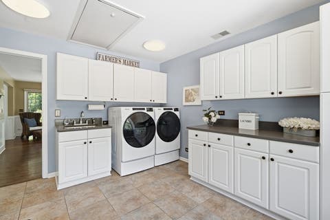 Tiny photo for 1360 Kenilwood Lane, Riverwoods, IL 60015 (MLS # 12693458)