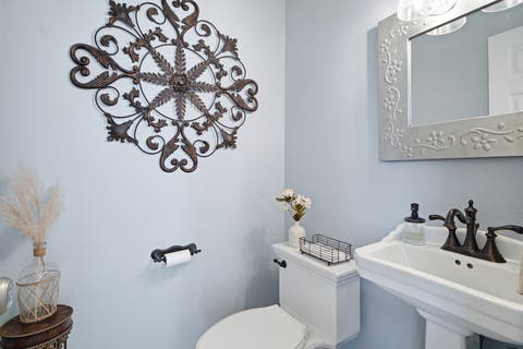Tiny photo for 1360 Kenilwood Lane, Riverwoods, IL 60015 (MLS # 12693458)