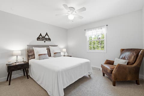 Tiny photo for 1360 Kenilwood Lane, Riverwoods, IL 60015 (MLS # 12693458)