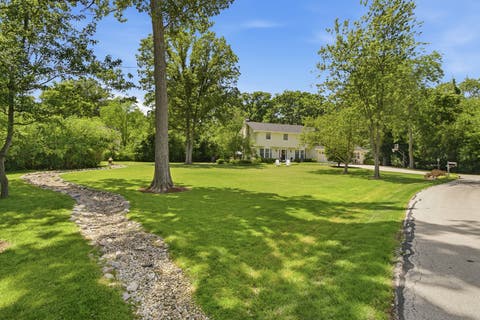 Tiny photo for 1360 Kenilwood Lane, Riverwoods, IL 60015 (MLS # 12693458)