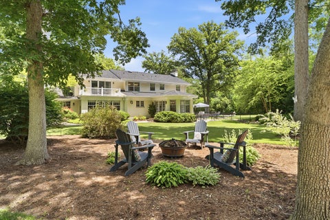 Tiny photo for 1360 Kenilwood Lane, Riverwoods, IL 60015 (MLS # 12693458)