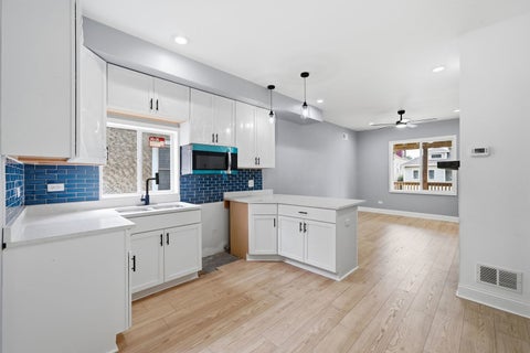 Tiny photo for 1118 Thomas Avenue, Forest Park, IL 60130 (MLS # 12783065)