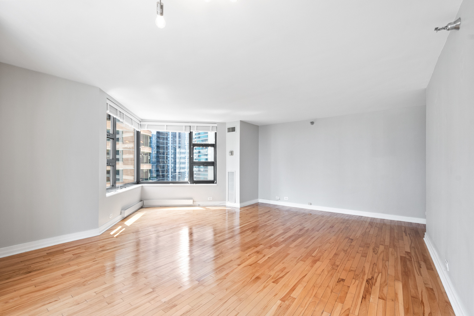 401 E ONTARIO Street 2101