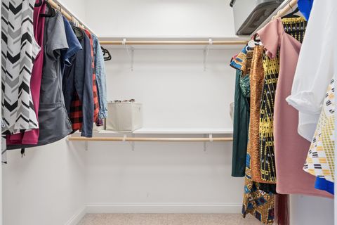 Tiny photo for 5811 Duggleby Avenue, Davenport, IA 52807 (MLS # 12600790)