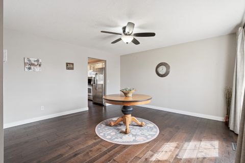 Tiny photo for 5811 Duggleby Avenue, Davenport, IA 52807 (MLS # 12600790)