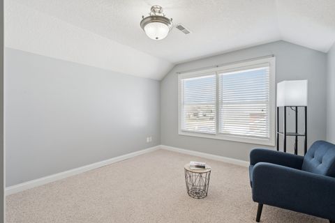 Tiny photo for 5811 Duggleby Avenue, Davenport, IA 52807 (MLS # 12600790)