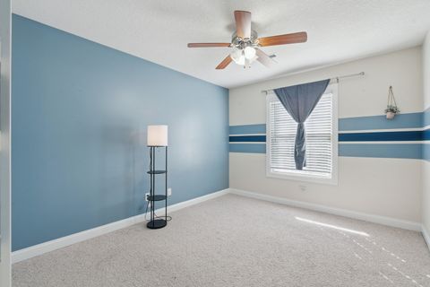 Tiny photo for 5811 Duggleby Avenue, Davenport, IA 52807 (MLS # 12600790)