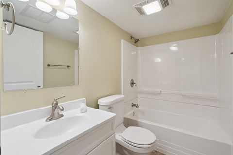 Tiny photo for 5811 Duggleby Avenue, Davenport, IA 52807 (MLS # 12600790)