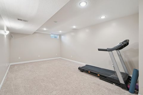 Tiny photo for 5811 Duggleby Avenue, Davenport, IA 52807 (MLS # 12600790)