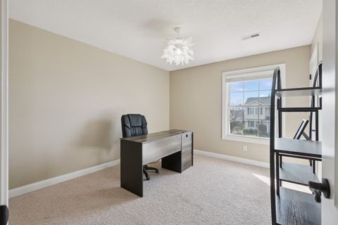 Tiny photo for 5811 Duggleby Avenue, Davenport, IA 52807 (MLS # 12600790)