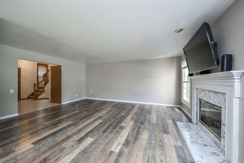 Tiny photo for 431 Orleans Avenue #431, Naperville, IL 60565 (MLS # 12433446)