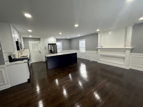 Tiny photo for 21607 Gailine Avenue, Sauk Village, IL 60411 (MLS # 12454407)