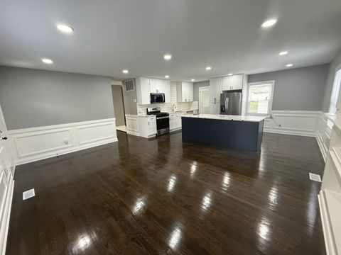 Tiny photo for 21607 Gailine Avenue, Sauk Village, IL 60411 (MLS # 12454407)