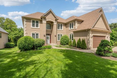 Photo of 670 Leslie Court, Carol Stream, IL 60188 (MLS # 12374119)