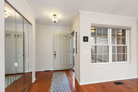 Tiny photo for 147 Stirling Lane, Schaumburg, IL 60194 (MLS # 12589438)