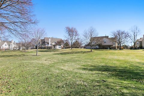 Tiny photo for 147 Stirling Lane, Schaumburg, IL 60194 (MLS # 12589438)