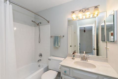 Tiny photo for 147 Stirling Lane, Schaumburg, IL 60194 (MLS # 12589438)