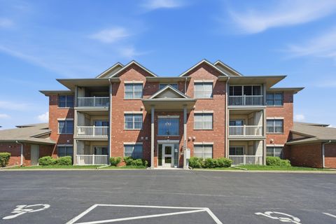 Photo of 20345 S RAINFORD Drive #2C, Frankfort, IL 60423 (MLS # 12623852)