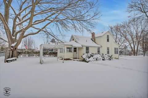 Tiny photo for 411 N Prairie Avenue, Bradley, IL 60915 (MLS # 12523652)