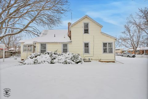Tiny photo for 411 N Prairie Avenue, Bradley, IL 60915 (MLS # 12523652)