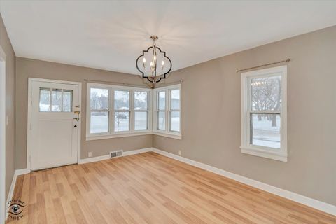 Tiny photo for 411 N Prairie Avenue, Bradley, IL 60915 (MLS # 12523652)