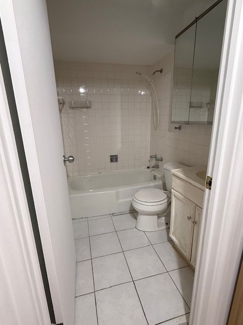 Tiny photo for 5510 Lincoln Avenue #B409, Morton Grove, IL 60053 (MLS # 12535812)