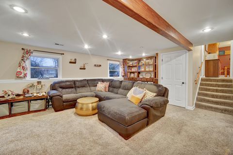 Tiny photo for 10456 S Stowe Court, Palos Hills, IL 60465 (MLS # 12585176)