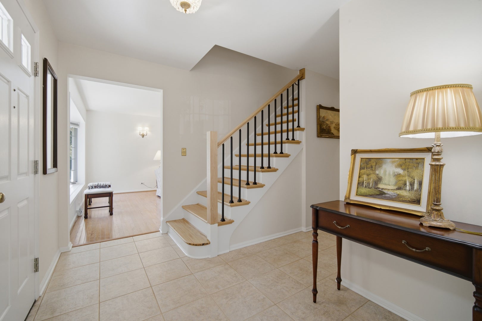 6 Londonderry Lane