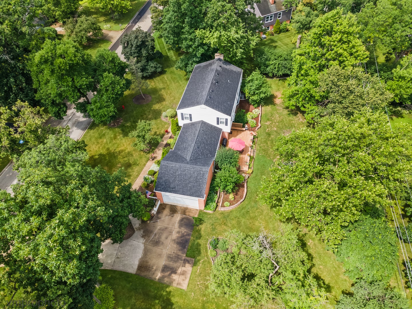 6 Londonderry Lane