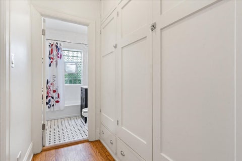 Tiny photo for 1725 W Winnemac Avenue #1, Chicago, IL 60640 (MLS # 12770586)