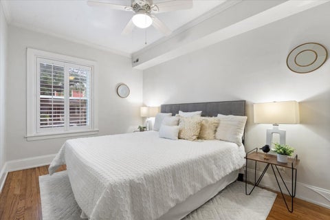Tiny photo for 1725 W Winnemac Avenue #1, Chicago, IL 60640 (MLS # 12770586)