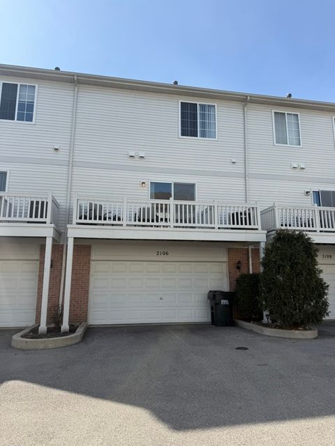 Tiny photo for 2106 Concord Drive, McHenry, IL 60050 (MLS # 12581005)