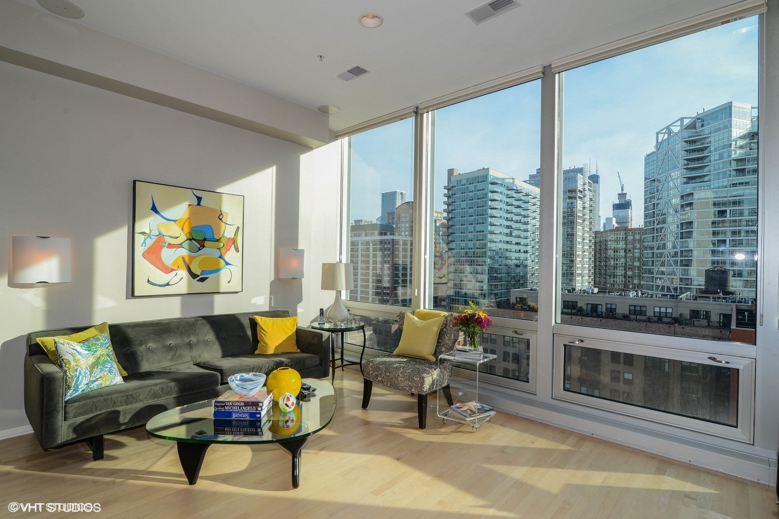 500 W Superior Street 809