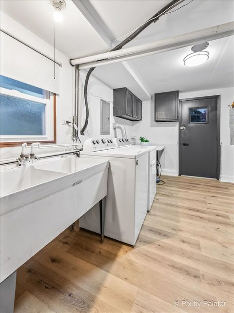 Tiny photo for 1942 Trail Ridge Street, Arlington Heights, IL 60004 (MLS # 12506022)