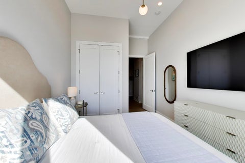 Tiny photo for 2405 W Iowa Street #402, Chicago, IL 60622 (MLS # 12753463)