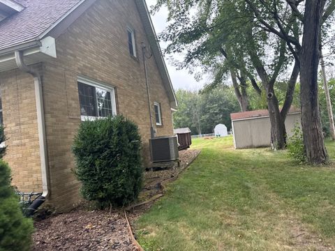 Tiny photo for 1014 Holland Drive, Rock Falls, IL 61071 (MLS # 11854573)