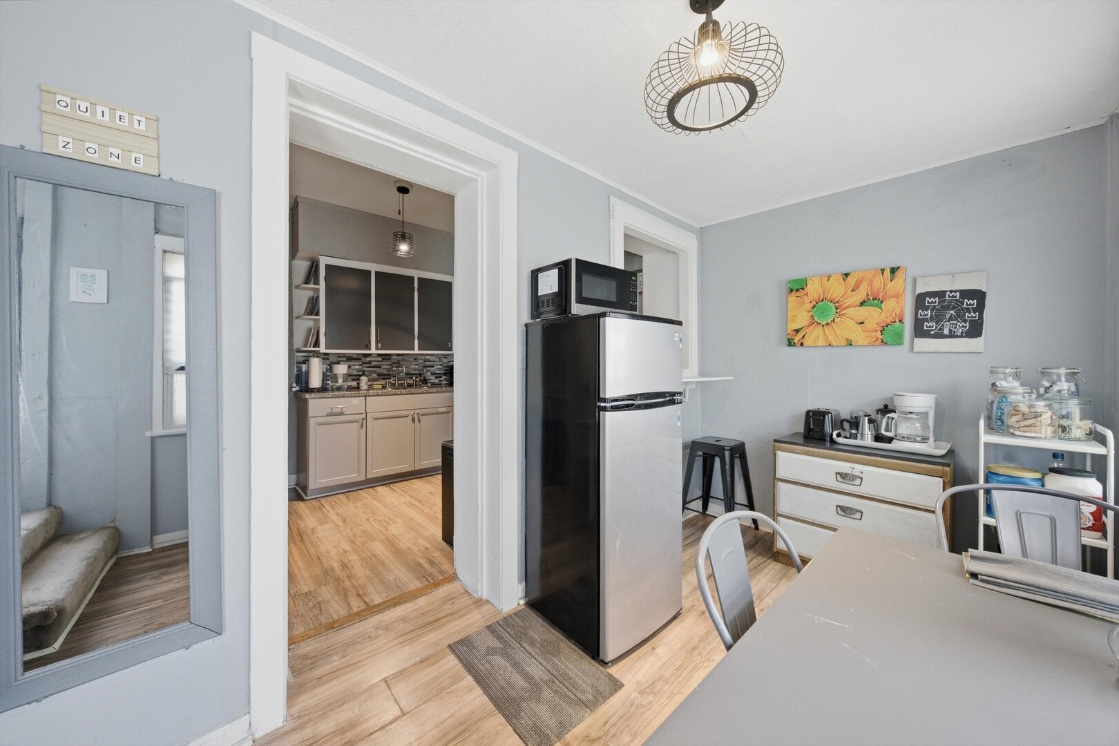 1534 E 73rd Place