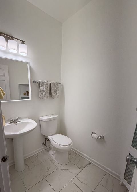 Tiny photo for 487 Town Center Boulevard, Gilberts, IL 60136 (MLS # 12596789)