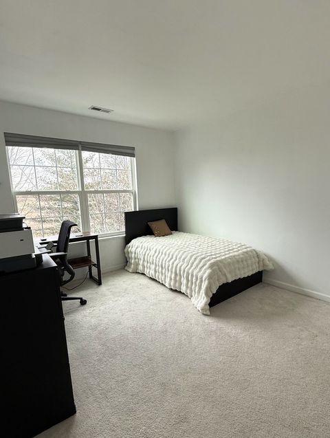 Tiny photo for 487 Town Center Boulevard, Gilberts, IL 60136 (MLS # 12596789)