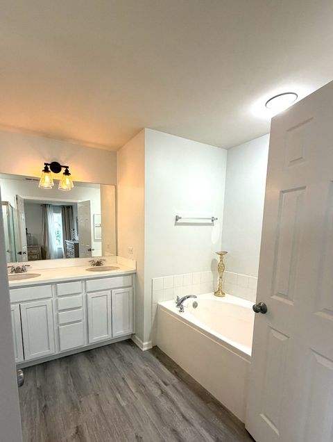 Tiny photo for 487 Town Center Boulevard, Gilberts, IL 60136 (MLS # 12596789)