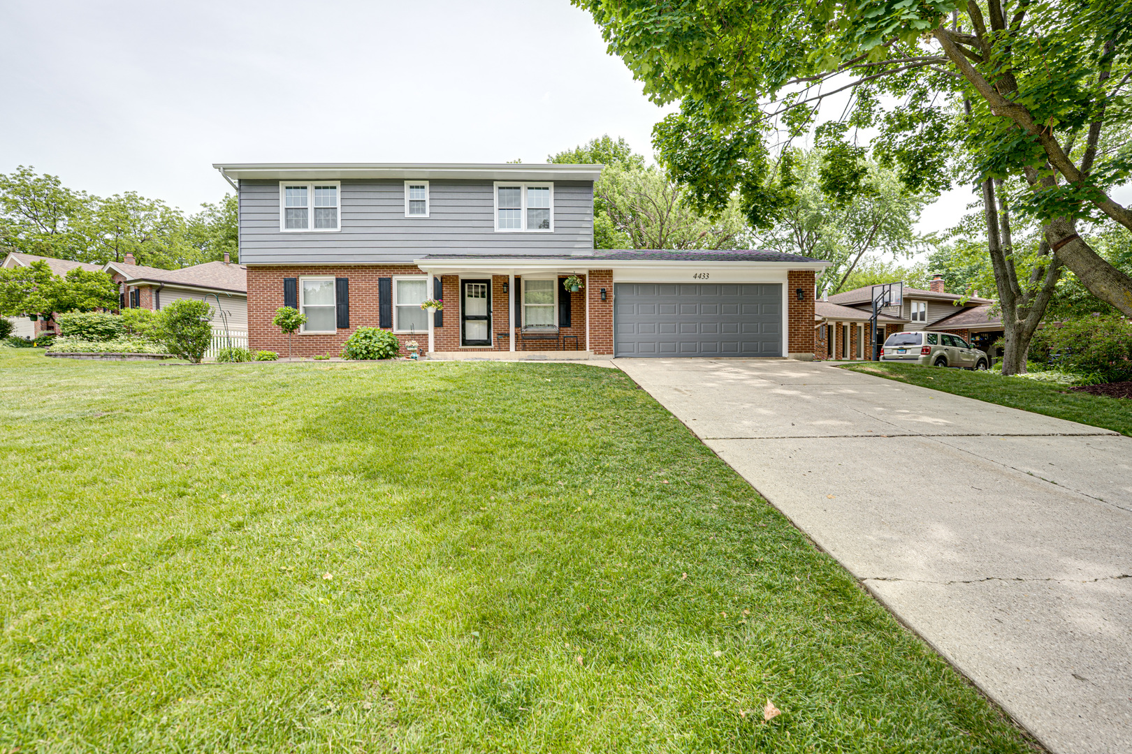 Properties 1 4433 Normandy Drive