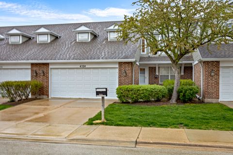 4524 Deer Trail Court Northbrook IL 60062