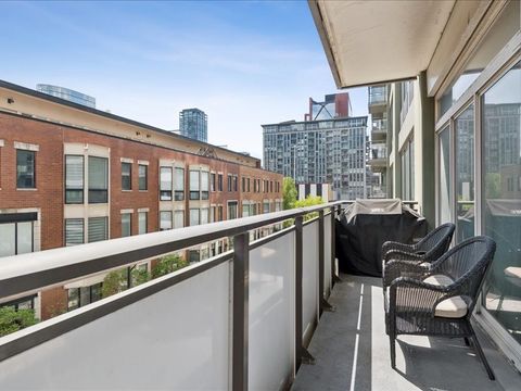 Tiny photo for Chicago, IL 60661 (MLS # 12641206)